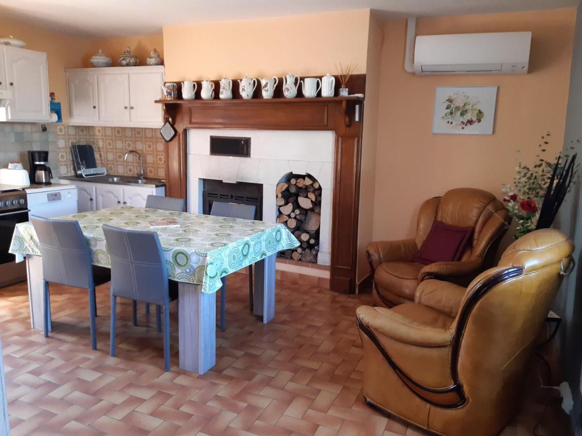 Gite Des Croix Bancaud Jumilhac-le-Grand المظهر الخارجي الصورة